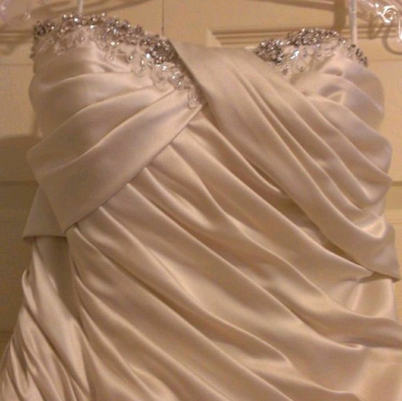 Sophia Tolli bridal gown - Picture 5 of 6
